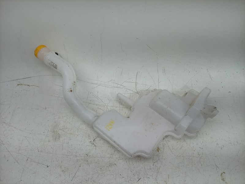 Recambio de deposito limpia para renault 4 e-tech 120 referencia OEM IAM  289102687R 