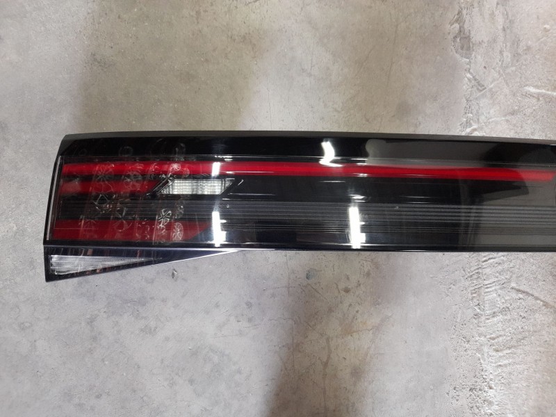Recambio de piloto trasero central para volkswagen taigo (cs1) 1.0 tsi referencia OEM IAM  2G7945093 