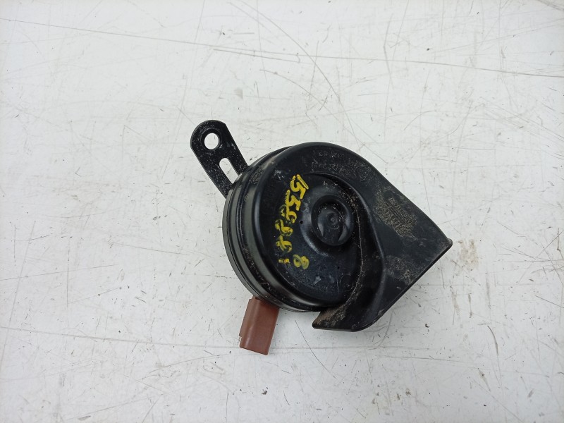 Recambio de claxon para renault 4 e-tech 120 referencia OEM IAM  256208803R 