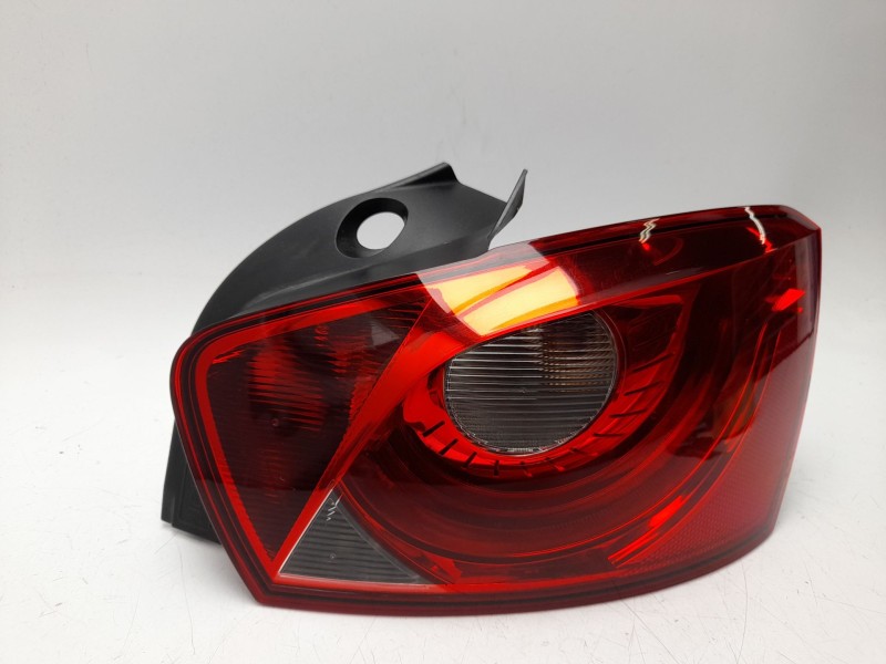 Recambio de piloto trasero derecho para seat ibiza iv (6j5, 6p1) 1.4 tdi referencia OEM IAM  6J4945096K 104LLI221/9010576/901101