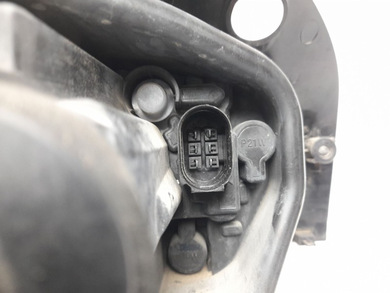 Recambio de piloto trasero derecho para seat ibiza iv (6j5, 6p1) 1.4 tdi referencia OEM IAM  6J4945096K 104LLI221/9010576/901101