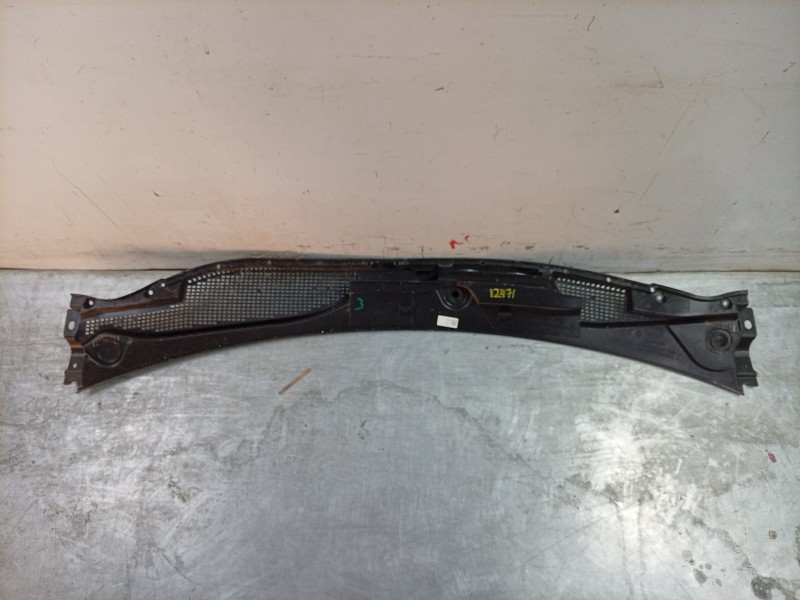 Recambio de torpedo para renault 4 e-tech 120 referencia OEM IAM  668122038R 
