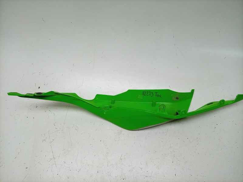 Recambio de colin trasero para kawasaki zx-4r zx-4r referencia OEM IAM  360410054 