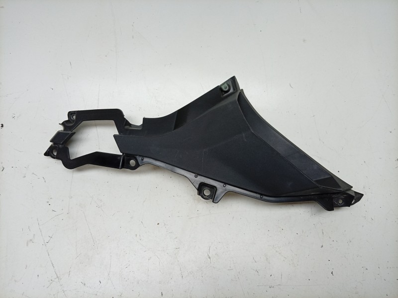 Recambio de moldura para kawasaki zx-4r zx-4r referencia OEM IAM  550280732 