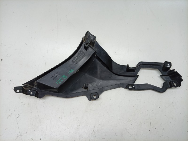Recambio de moldura para kawasaki zx-4r zx-4r referencia OEM IAM  550280732 