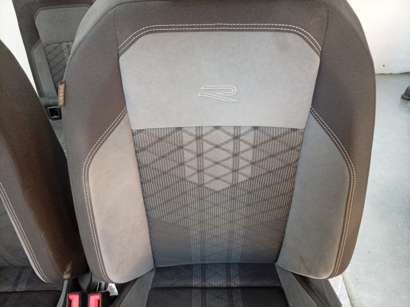 Recambio de juego asientos completo para volkswagen taigo (cs1) 1.0 tsi referencia OEM IAM  2G0881405AN 