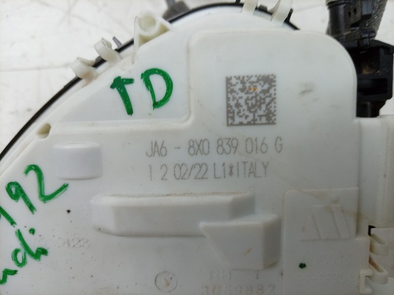 Recambio de cerradura puerta trasera derecha para audi q5 sportback (fyt) 35 tdi referencia OEM IAM  8X0839016G 