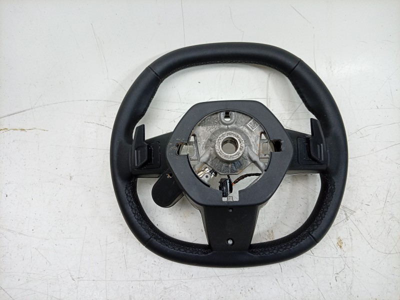 Recambio de volante para renault 4 e-tech 120 referencia OEM IAM  484000799R 
