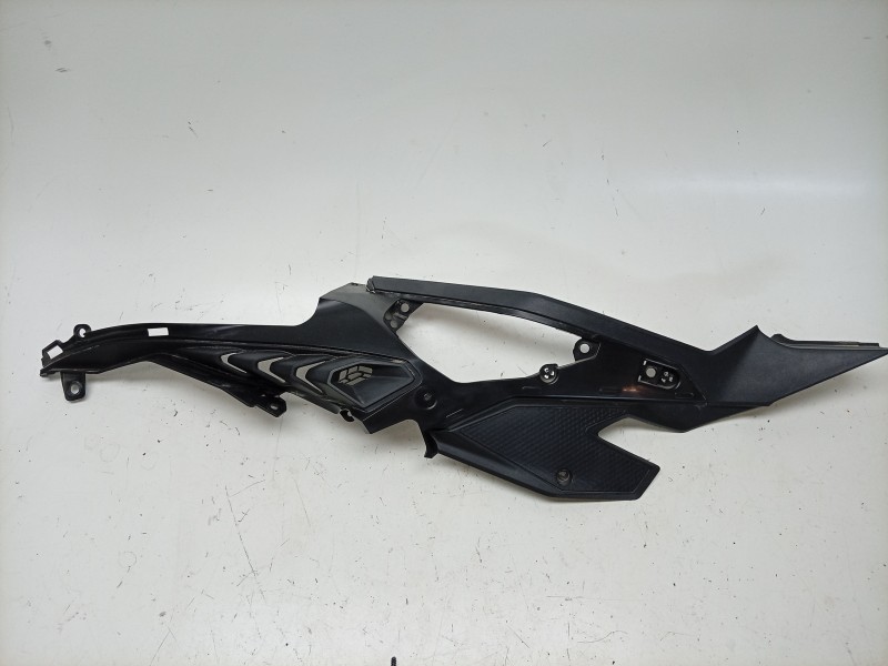 Recambio de moldura para kawasaki zx-4r zx-4r referencia OEM IAM  140930962 