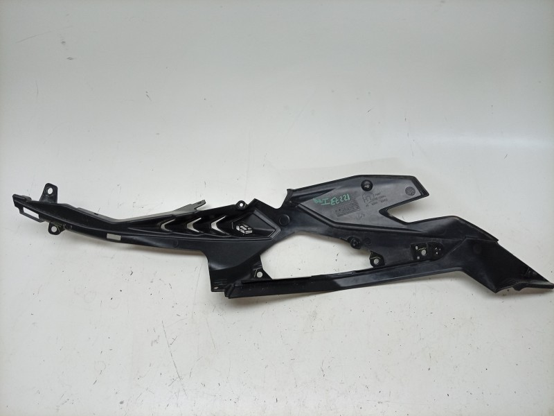 Recambio de moldura para kawasaki zx-4r zx-4r referencia OEM IAM  140930962 