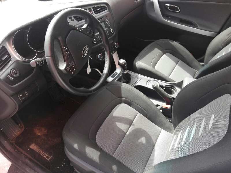 kia cee´d del año 2013