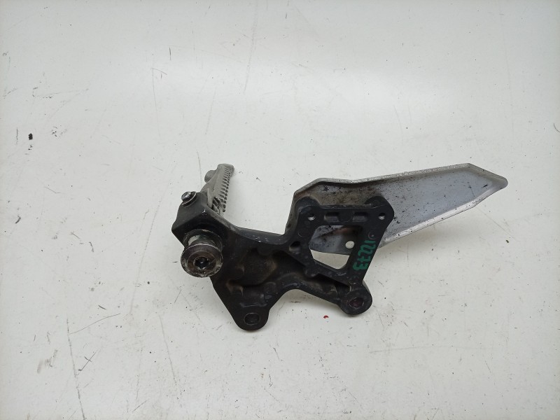 Recambio de estribo lateral para kawasaki zx-4r zx-4r referencia OEM IAM  350631407 