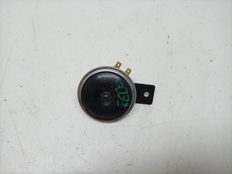 Recambio de claxon para kawasaki zx-4r zx-4r referencia OEM IAM  270030111 