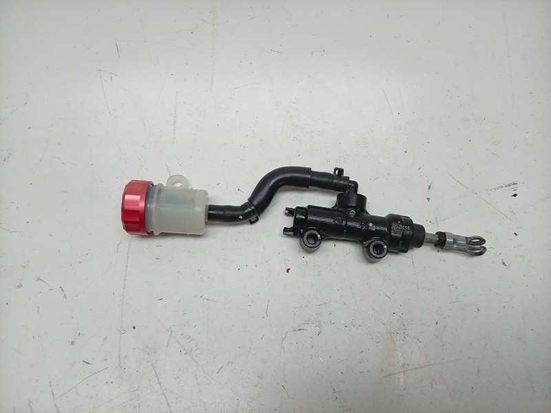 Recambio de bomba freno para kawasaki zx-4r zx-4r referencia OEM IAM  430150784 