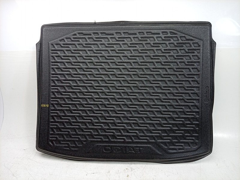 Recambio de alfombra maletero para volkswagen taigo (cs1) 1.0 tsi referencia OEM IAM  2G7858855A 
