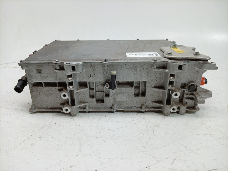 Recambio de inversor para renault 4 e-tech 120 referencia OEM IAM  296052482R 