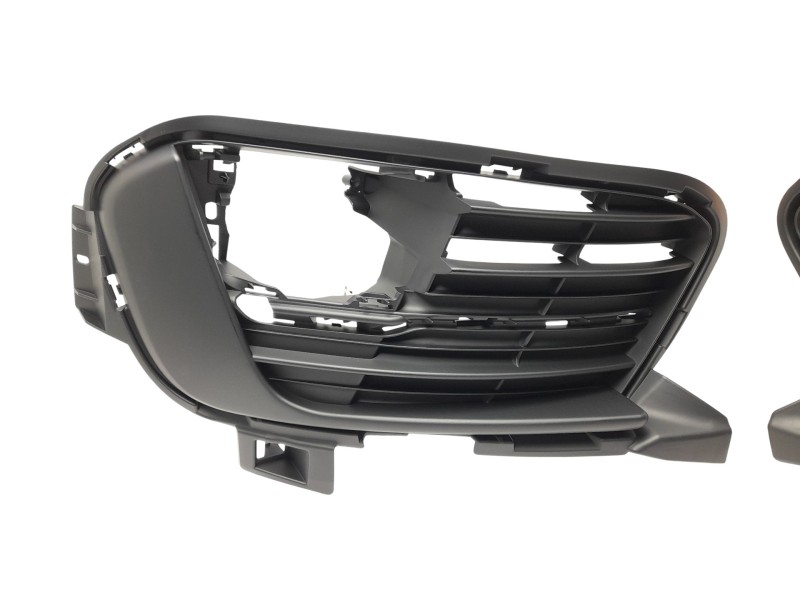 Recambio de rejilla paragolpes delantero para peugeot 308 referencia OEM IAM  1627661980 107175516/1081504/PG4302135