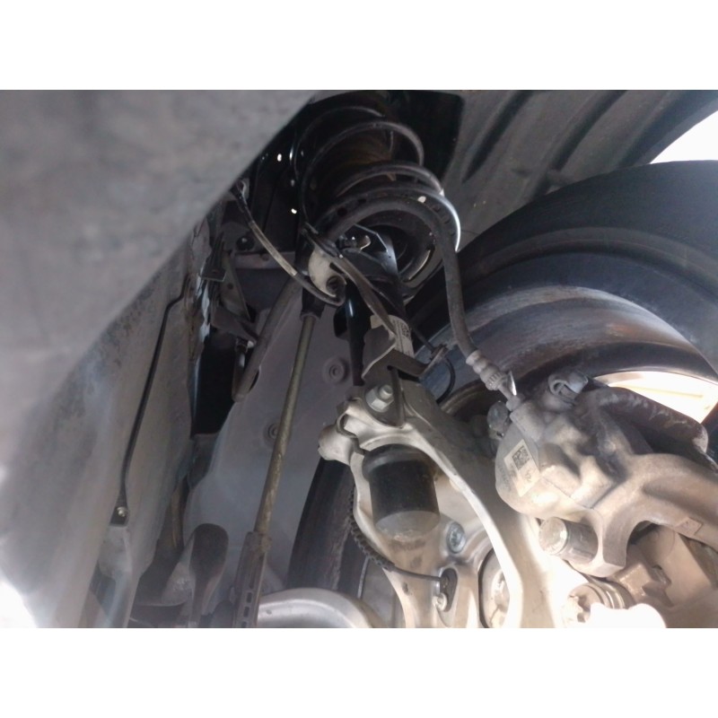 Recambio de amortiguador delantero derecho para bmw 3 (g20, g80, g28) 318 d mild-hybrid referencia OEM IAM   