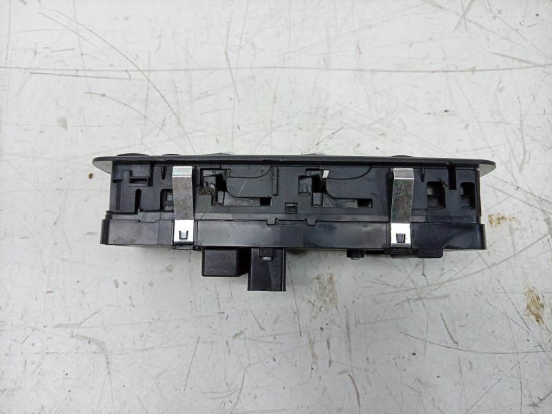 Recambio de mando elevalunas delantero izquierdo para maserati ghibli iii (m157) 3.0 s q4 referencia OEM IAM  670019819 
