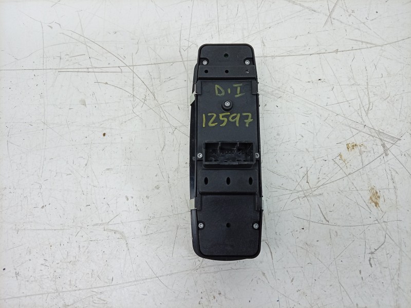 Recambio de mando elevalunas delantero izquierdo para maserati ghibli iii (m157) 3.0 s q4 referencia OEM IAM  670019819 