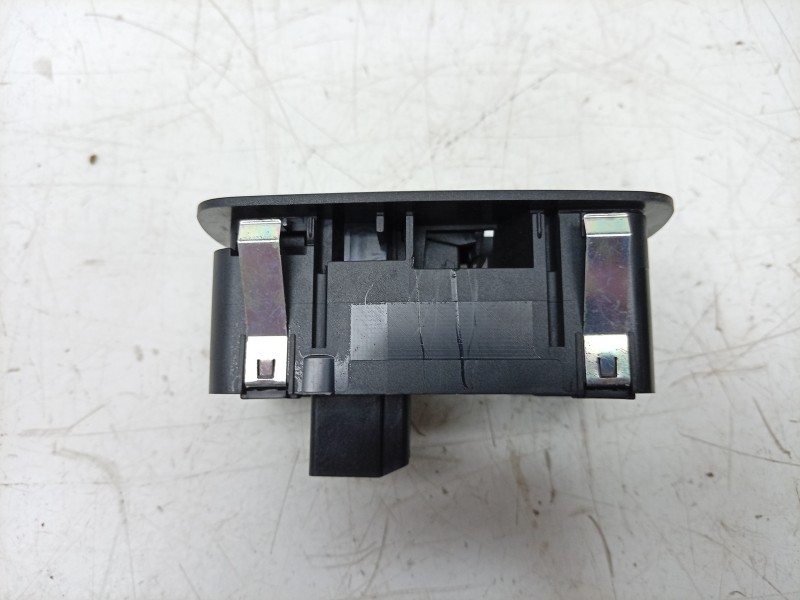 Recambio de mando elevalunas trasero derecho para maserati ghibli iii (m157) 3.0 s q4 referencia OEM IAM  670010306 