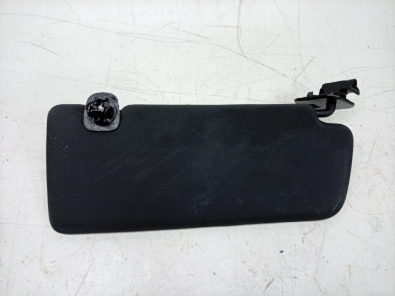 Recambio de parasol izquierdo para renault 4 e-tech 120 referencia OEM IAM  964012352R 