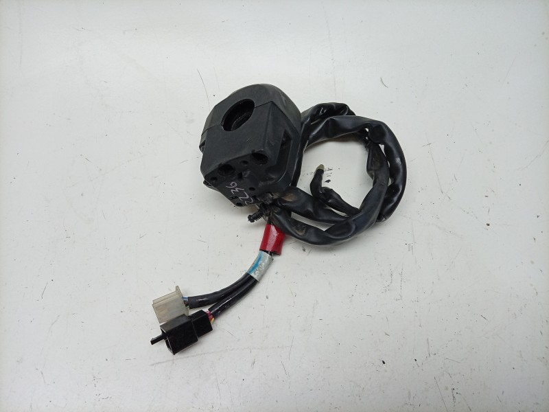 Recambio de piña luces derecha para yamaha x-max x-max 400 (sh11) referencia OEM IAM  B74H399731000 