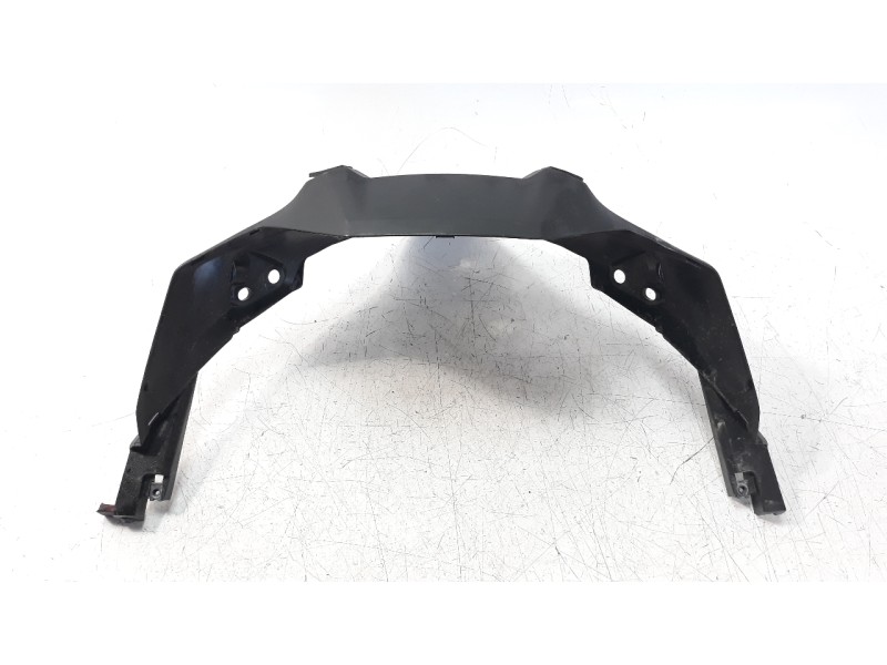 Recambio de guardabarros para honda forza nss 750 referencia OEM IAM 64231MKVD00  