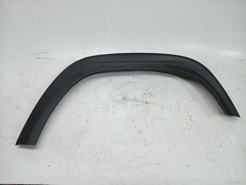 Recambio de aletin trasero izquierdo para renault 4 e-tech 120 referencia OEM IAM  767199870R 