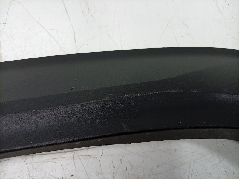 Recambio de aletin delantero derecho para renault 4 e-tech 120 referencia OEM IAM  638125736R 