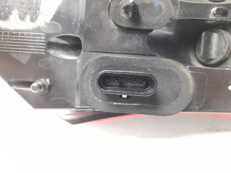 Recambio de piloto trasero derecho para maserati ghibli iii (m157) 3.0 s q4 referencia OEM IAM  670107148 