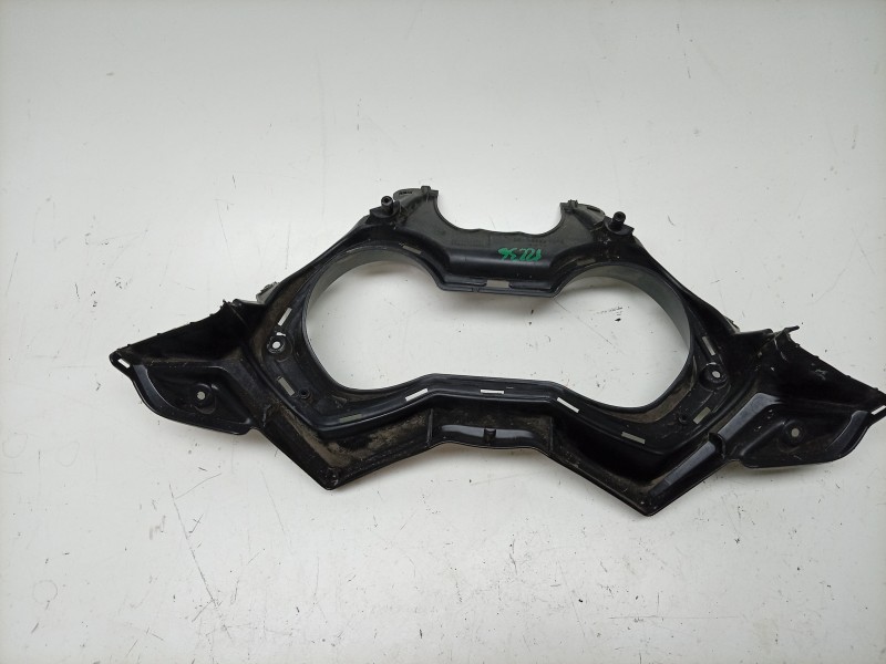 Recambio de moldura para yamaha x-max x-max 400 (sh11) referencia OEM IAM  BL1F836K00 