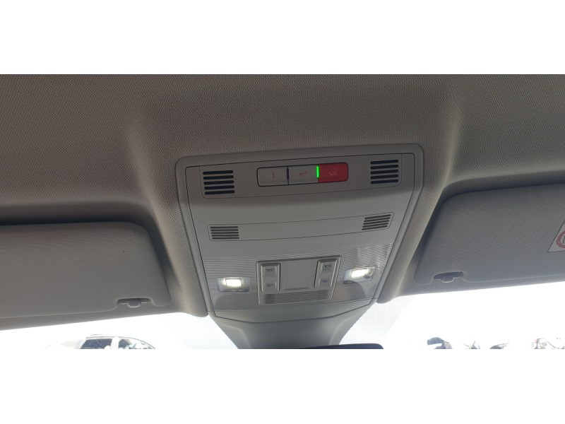 Recambio de luz interior para volkswagen t-cross 1.0 tsi referencia OEM IAM 2GA867071B  