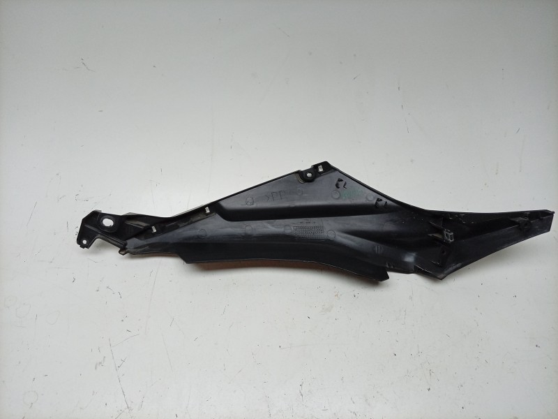 Recambio de moldura para yamaha x-max x-max 400 (sh11) referencia OEM IAM  B74F172F00 