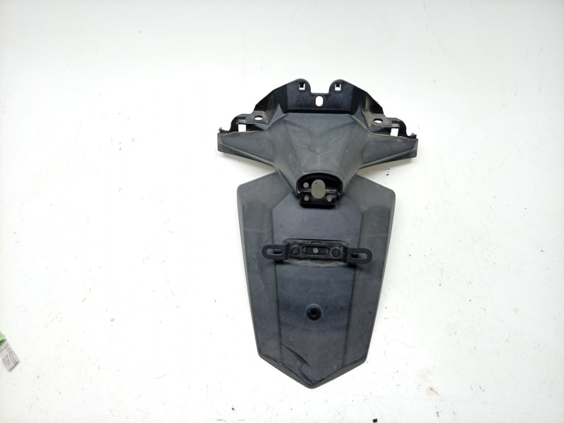 Recambio de portamatriculas para yamaha x-max x-max 400 (sh11) referencia OEM IAM  B74F161100 