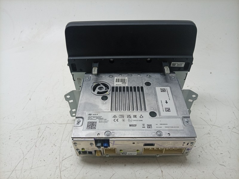 Recambio de sistema navegacion gps para kia stonic (yb) 1.0 t-gdi eco-dynamics+ referencia OEM IAM  96560H8920FHV 