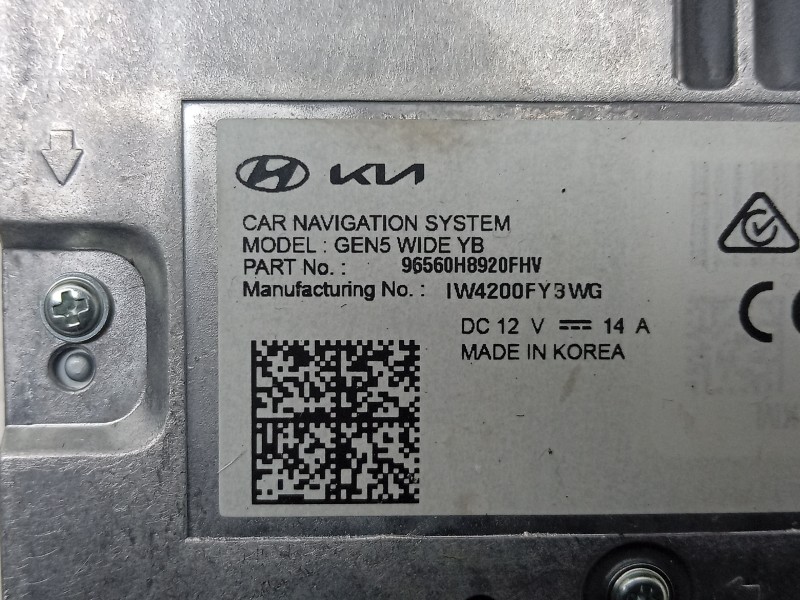 Recambio de sistema navegacion gps para kia stonic (yb) 1.0 t-gdi eco-dynamics+ referencia OEM IAM  96560H8920FHV 