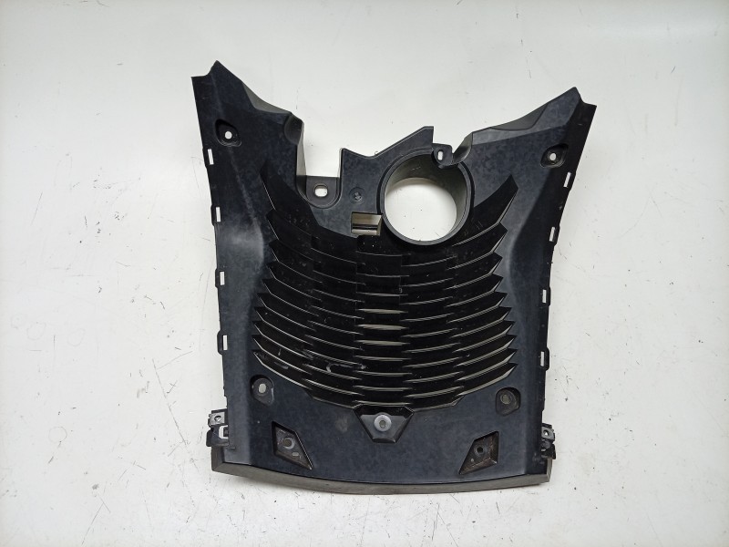 Recambio de moldura para yamaha x-max x-max 400 (sh11) referencia OEM IAM  B74F837N00 