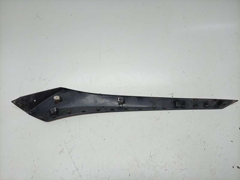 Recambio de moldura para yamaha x-max x-max 400 (sh11) referencia OEM IAM  BL1F171M00 