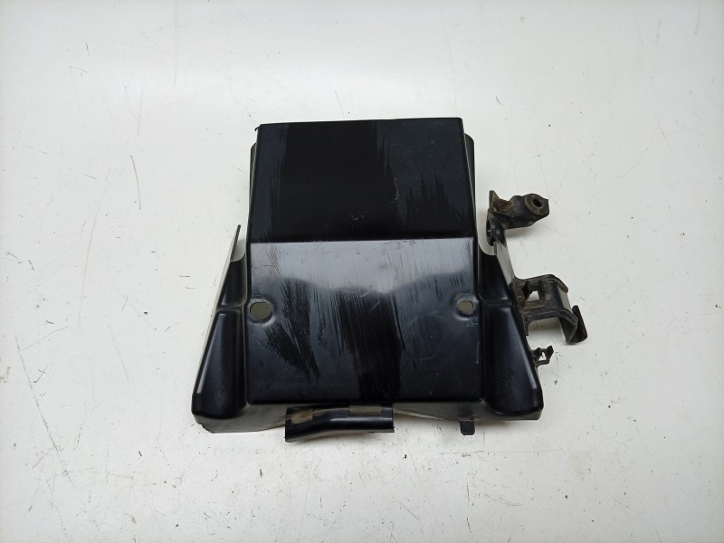 Recambio de moldura para yamaha x-max x-max 400 (sh11) referencia OEM IAM  B74E246700 