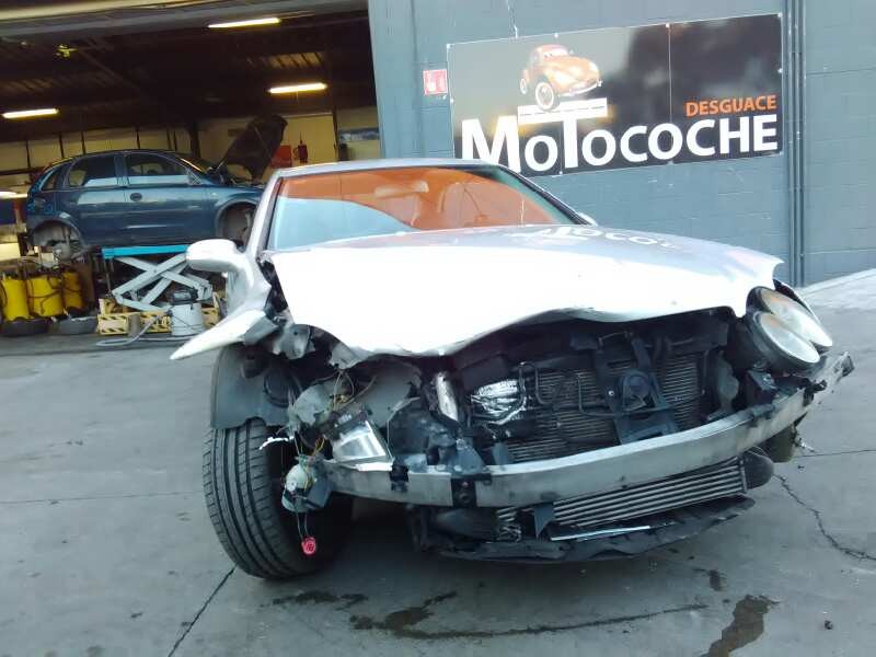 mercedes-benz clase clk (w209) coupe del año 2004