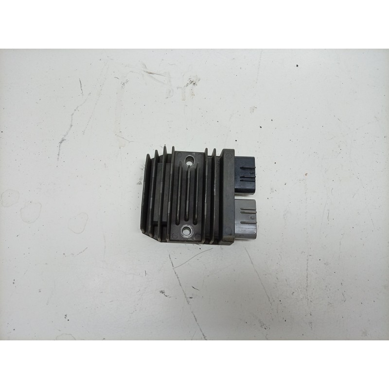 Recambio de regulador de corriente para honda forza forza 750 (rh11) referencia OEM IAM FH027AA 31600MKND51 