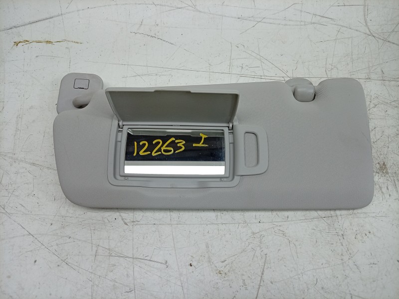 Recambio de parasol izquierdo para dacia sandero iii 1.0 tce 90 eco-g referencia OEM IAM  964016722R 
