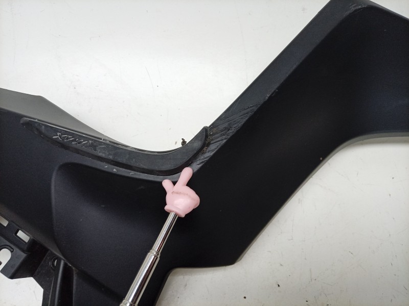 Recambio de moldura para yamaha x-max x-max 400 (sh11) referencia OEM IAM  BL1F835J00 