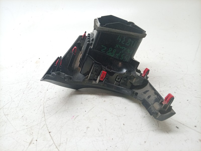 Recambio de rejilla aireadora para toyota hilux (gun1) doble cabina dlx 4x4 referencia OEM IAM  55650KK070 