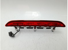 LUZ CENTRAL DE FRENO 92700Q0100 