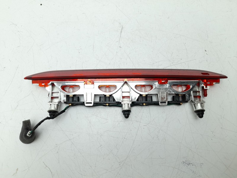 Recambio de luz central de freno para hyundai i20 iii (bc3, bi3) 1.0 t-gdi hybrid 48v referencia OEM IAM  92700Q0100 