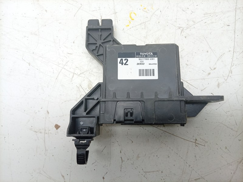 Recambio de modulo electronico para toyota hilux (gun1) doble cabina dlx 4x4 referencia OEM IAM MA1778006381 886500K420 