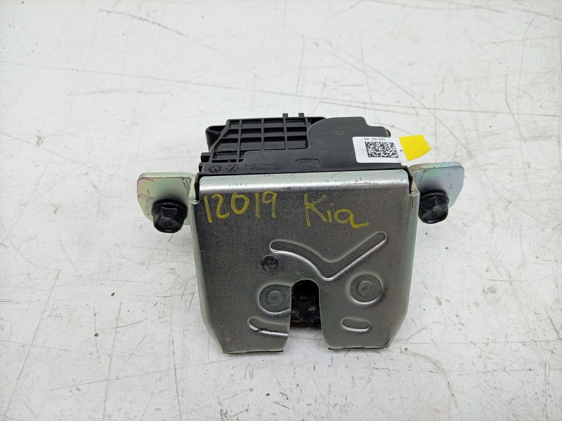 Recambio de cerradura maletero / porton para kia sportage (nq5) drive referencia OEM IAM  81800P2000 