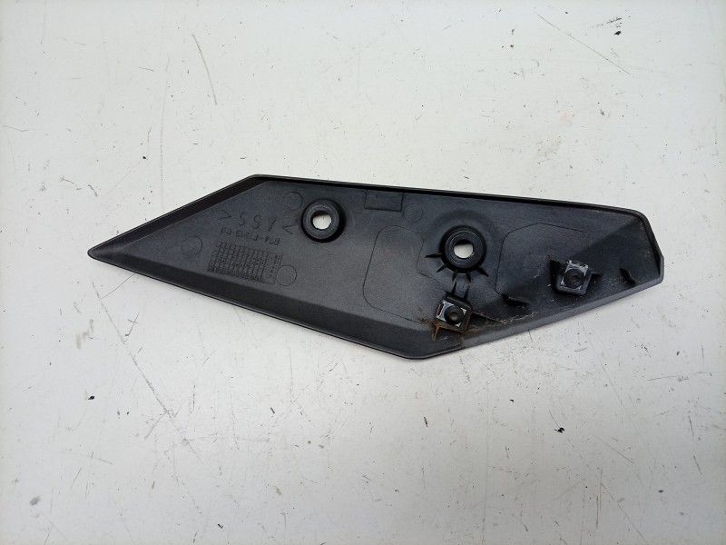 Recambio de moldura para yamaha x-max x-max 400 (sh11) referencia OEM IAM BL1F31020000 BL1F31020000 